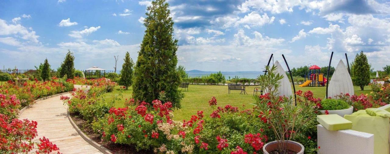 Studio In Diamond Beach Burgas Exterior foto